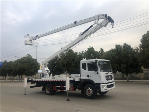 國(guó)六東風(fēng)22米高空作業(yè)車(chē)